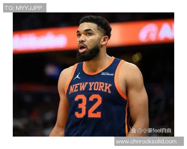 姚明罚球失误引发球迷热议分析其背后心理因素与技术细节 姚明罚球失误引发球迷热议分析其背后心理因素与技术细节